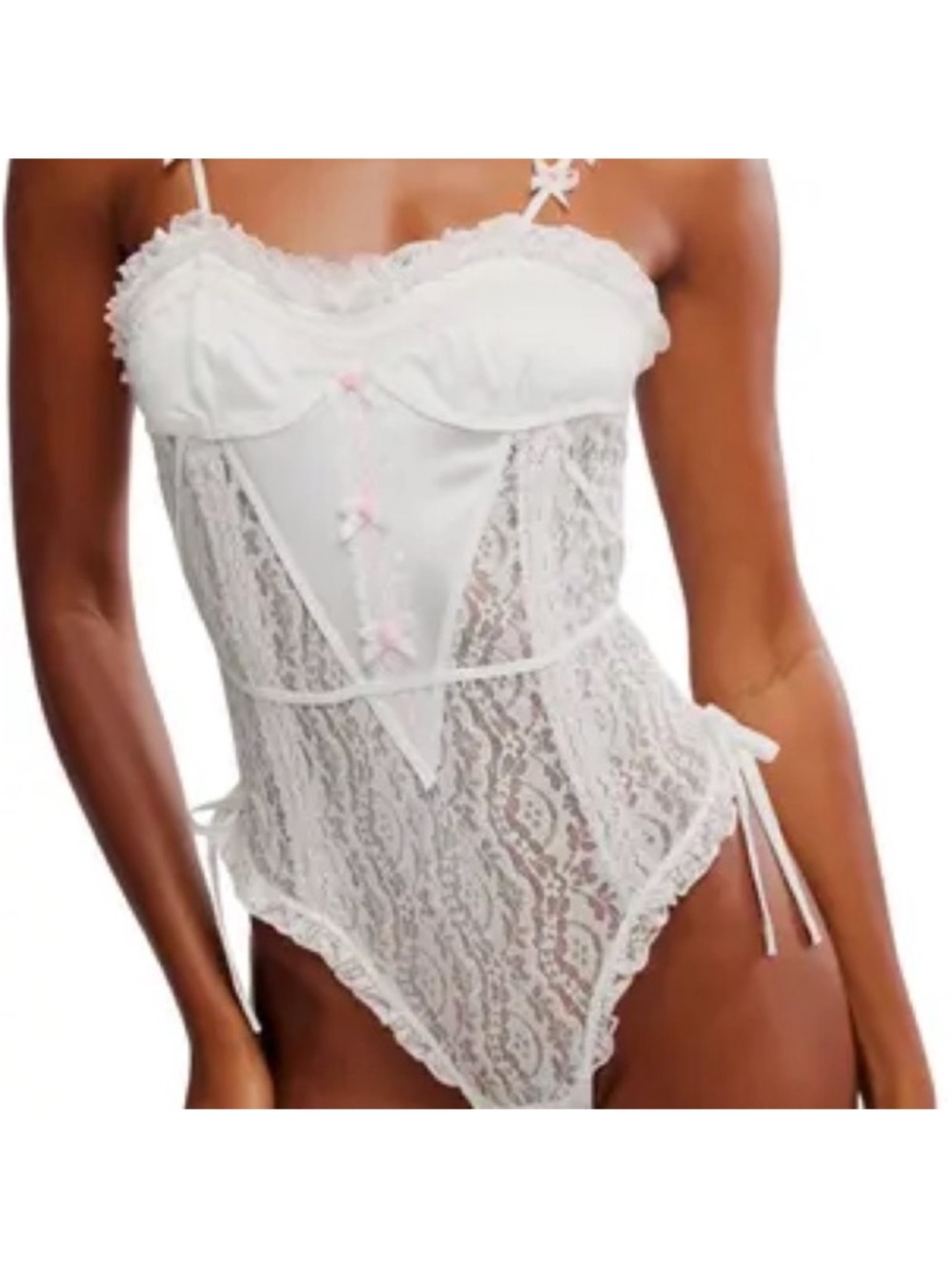 New! Free People Sweet Cheeks White Lace lingerie retails $98 💕